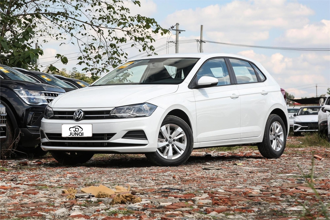 Volkswagen POLO 1.5L Carro de gasolina adulto Velocidade máxima 185km/h Construção clássica