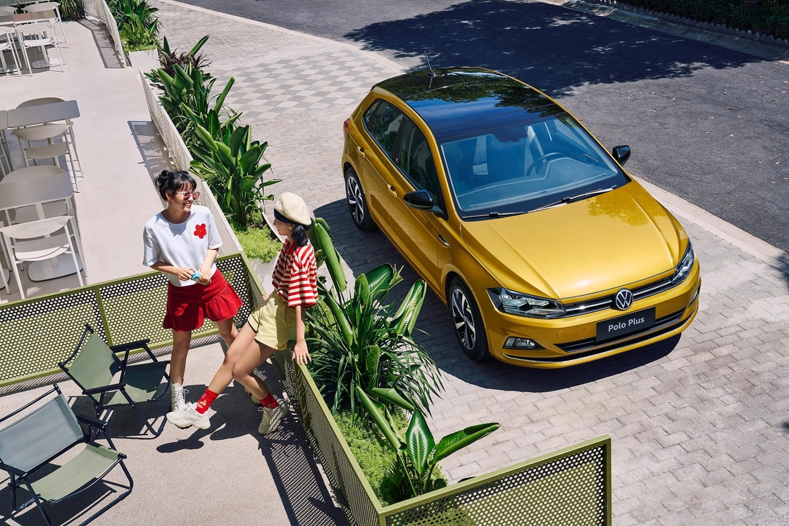 Volkswagen POLO 1.5L Carro de gasolina adulto Velocidade máxima 185km/h Construção clássica
