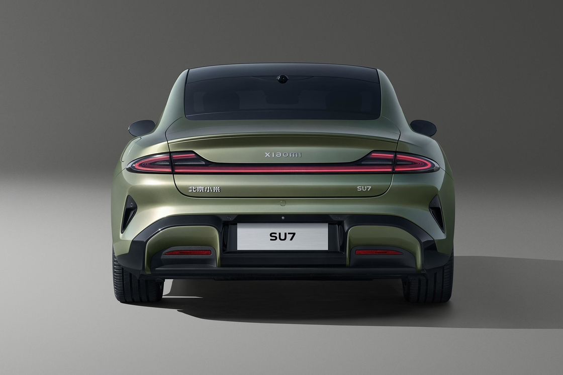 XIAOMI SU7 Sedan AWD All Wheel Drive SUV elétrico 800km 101kWh PS 495kw/838nm R19