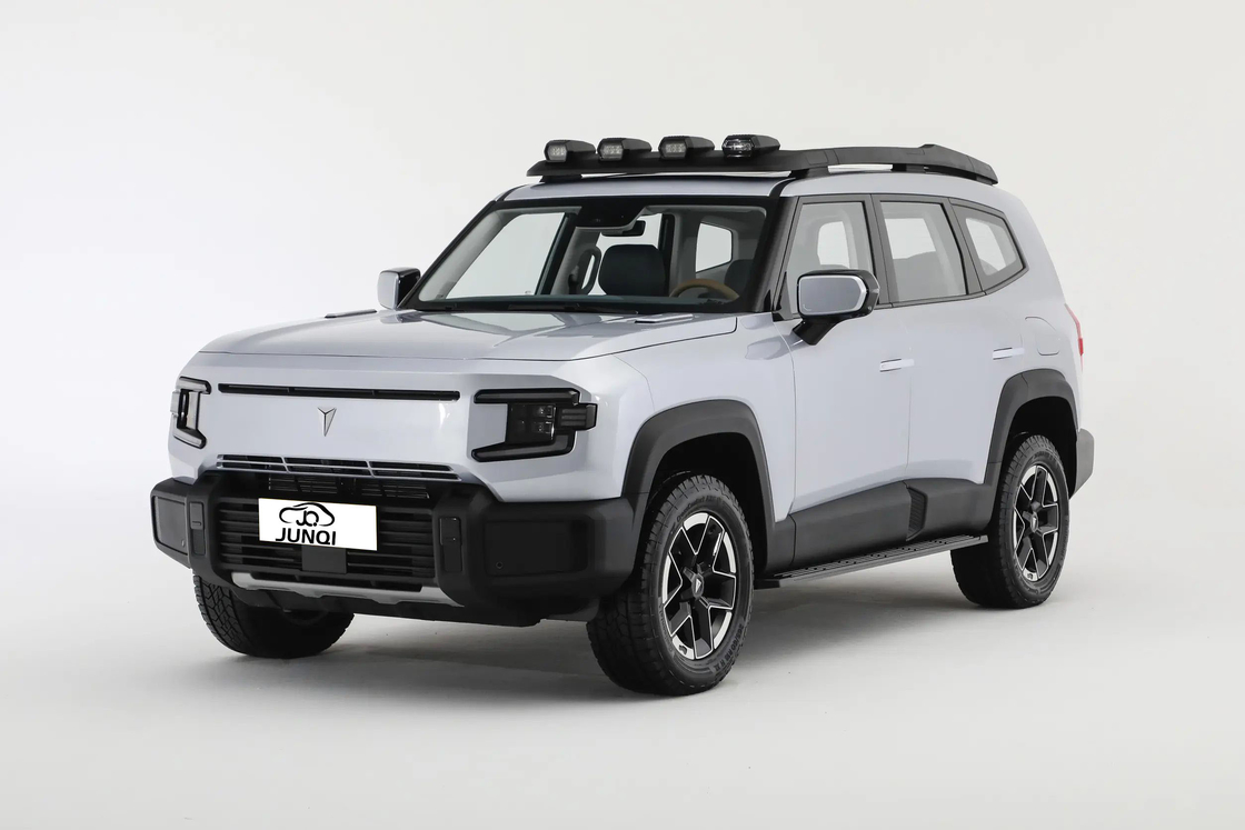 Changan DeepBlue Shenlan G318 4-Wheel Suv Electric Hybrid Fuel 4WD Off-road Ev Car Scenery Along the 318 Sichuan-Tibet Line