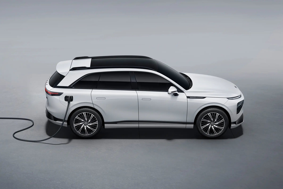 Xpeng G9 SUV elétrico puro Médio a Grande 5 portas 5 lugares Design exclusivo de Xiaopeng Electric Car