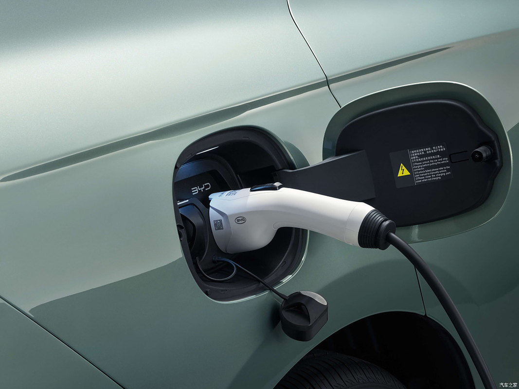 Velocidade máxima 180 km/h BYD Carro Elétrico Seal 06 de tamanho médio Carro Elétrico Híbrido Plug In