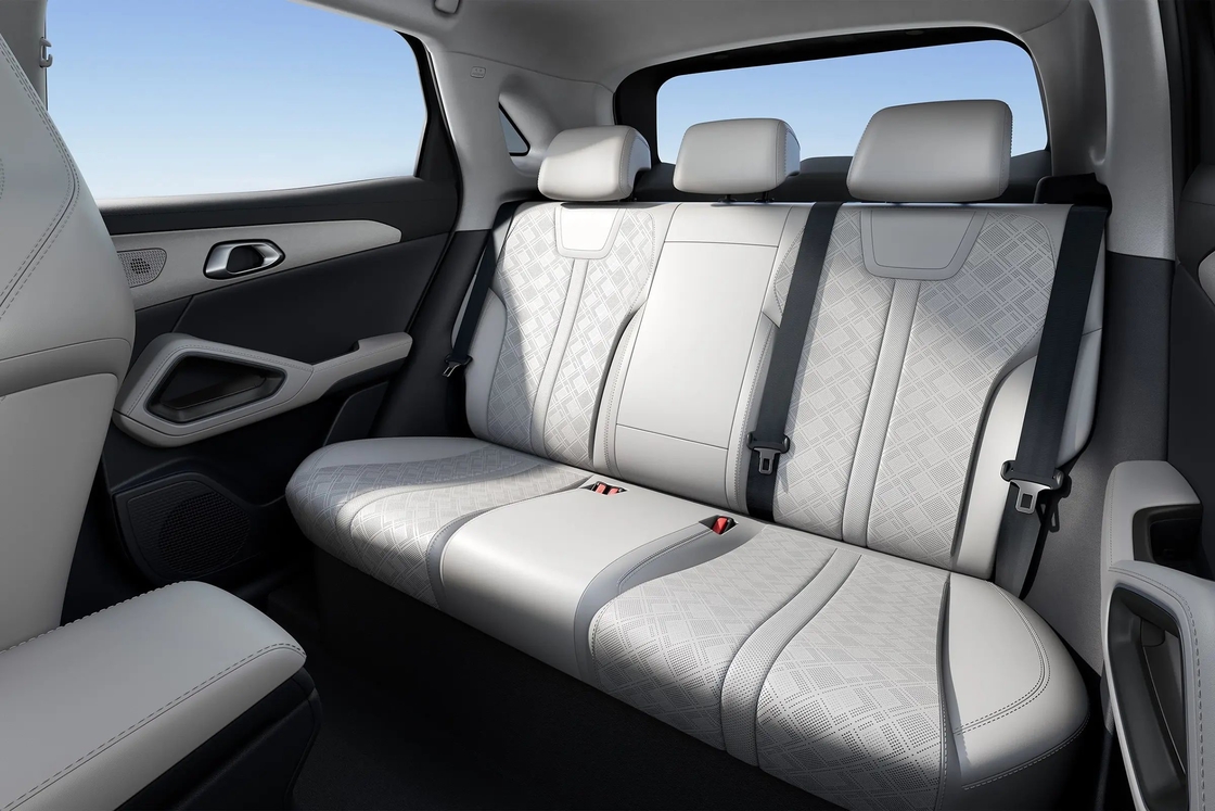 BYD Yuan UP O Crossover Transformativo Elétrico Subcompacto para a Mobilidade Urbana Moderna