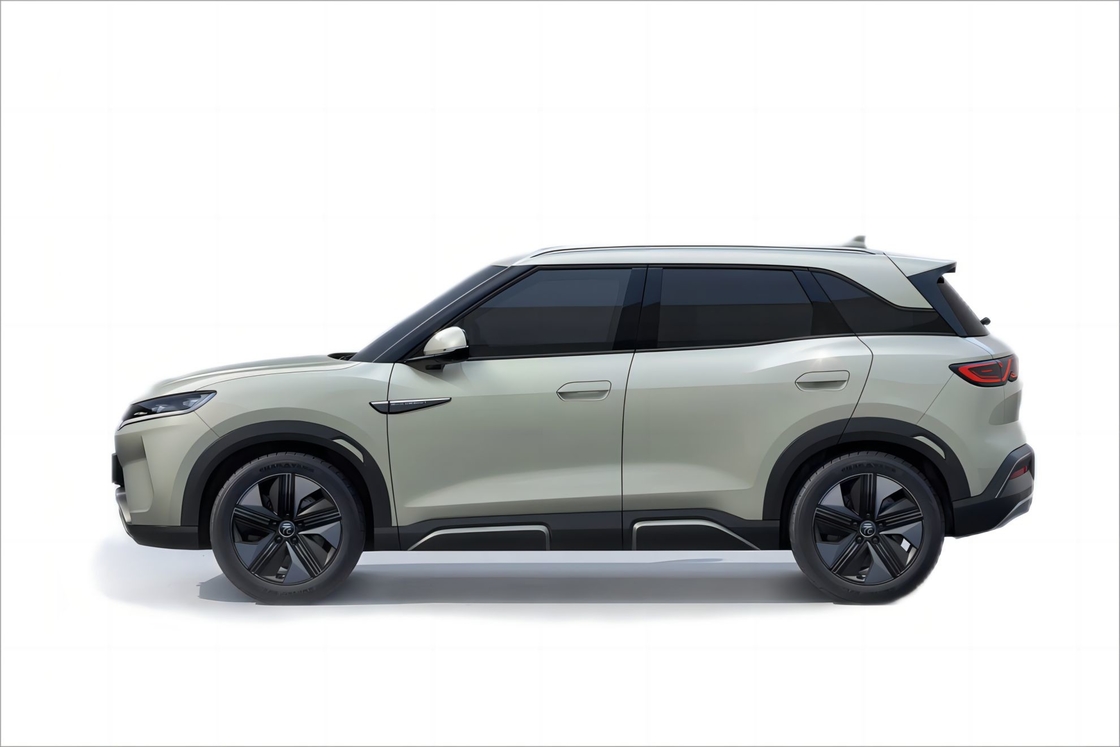 2WD BYD Carro Elétrico Yuan Up EV 301km / 401km 5 portas 5 lugares Pequeno SUV