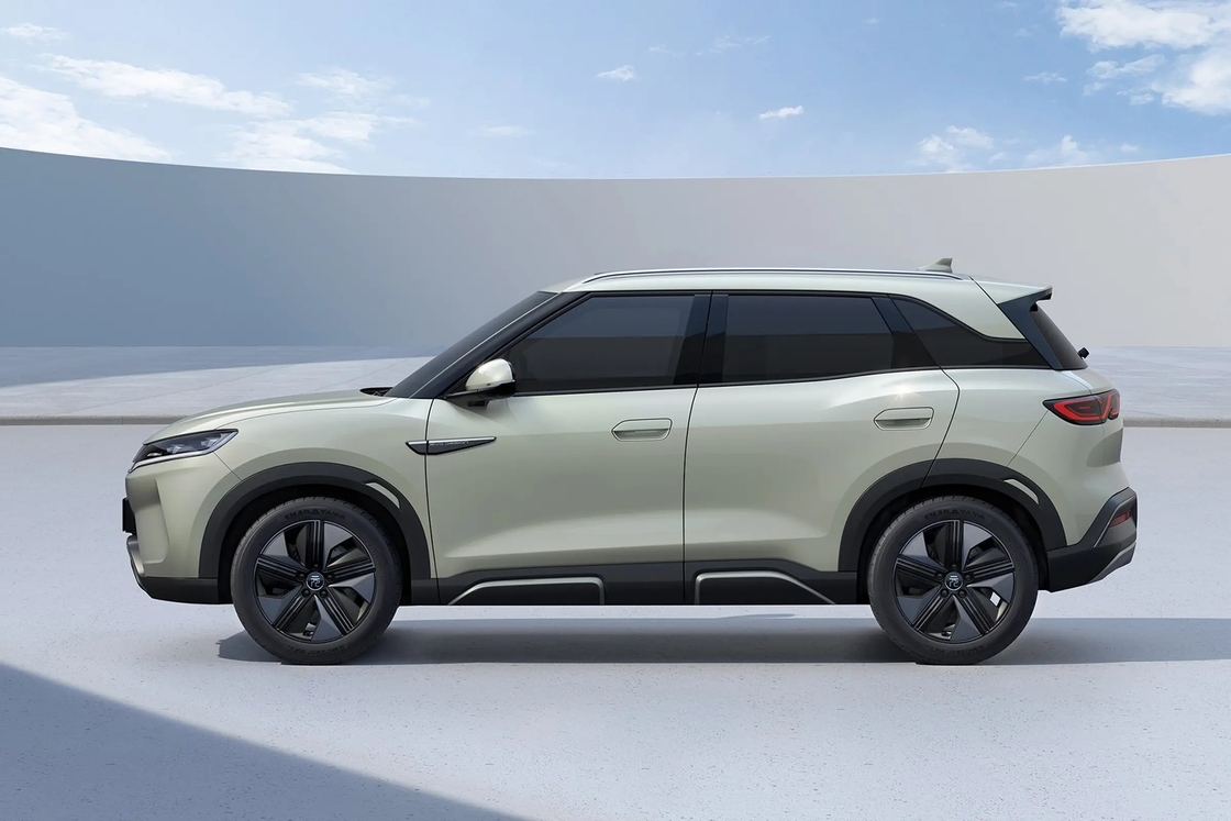 BYD Yuan UP O Crossover Transformativo Elétrico Subcompacto para a Mobilidade Urbana Moderna