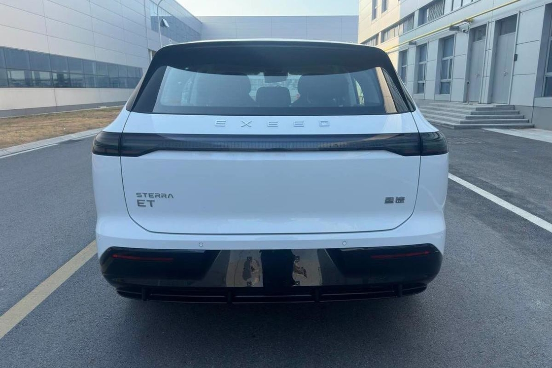 EXEED ET Chery SUV elétrico com 520 km em uma única carga 200 km / h velocidade máxima