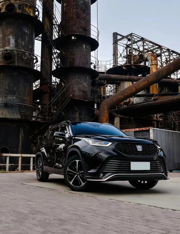 Sedan Tipo Hybrid Toyota Carro Elétrico 4 Portas 5 Assentos Toyota Crown Land Release