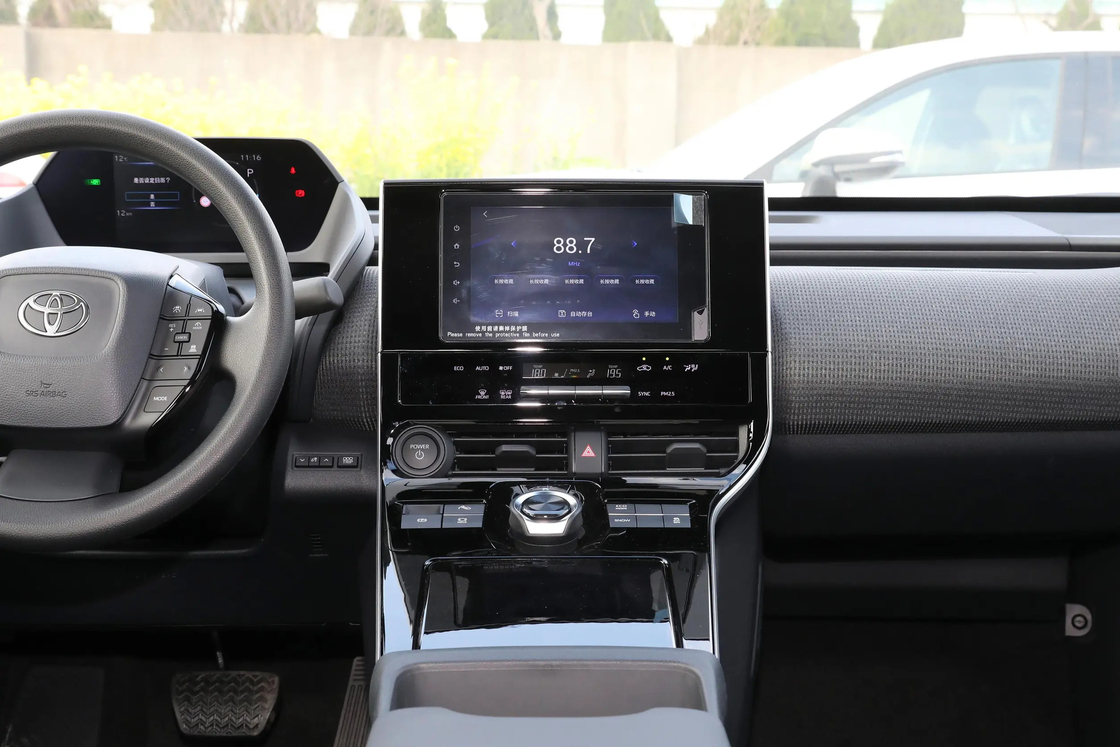 250 Miles Range Toyota SUV Carro Elétrico 5 Sits Pure Electric Toyota Bz 4X Carro