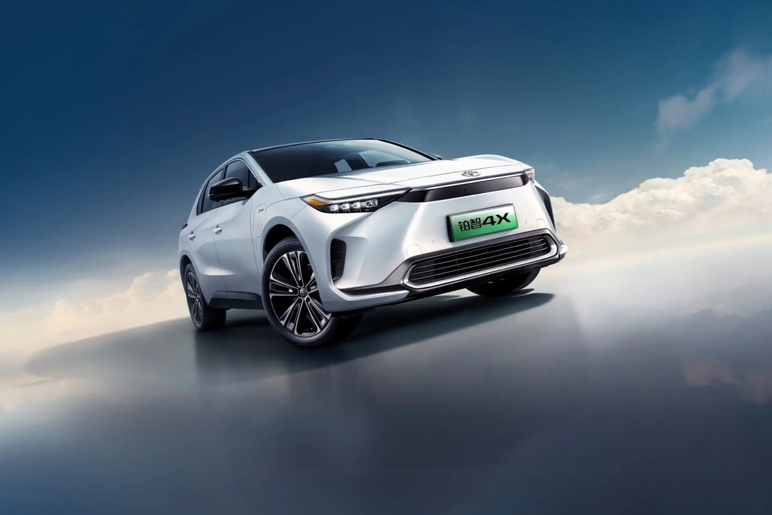 120 mph FWD Toyota Bz4x Carro Elétrico Hatchback SUV de tamanho médio Pure Electric 204 HP