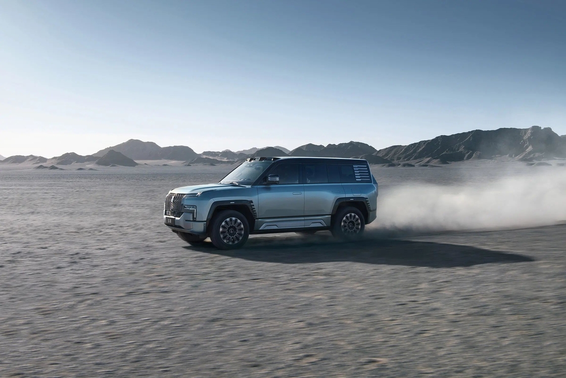 160Km/H Velocidade máxima BYD Carro Elétrico Yangwang U8 SUV Elétrico 5 Portas 5 Assentos