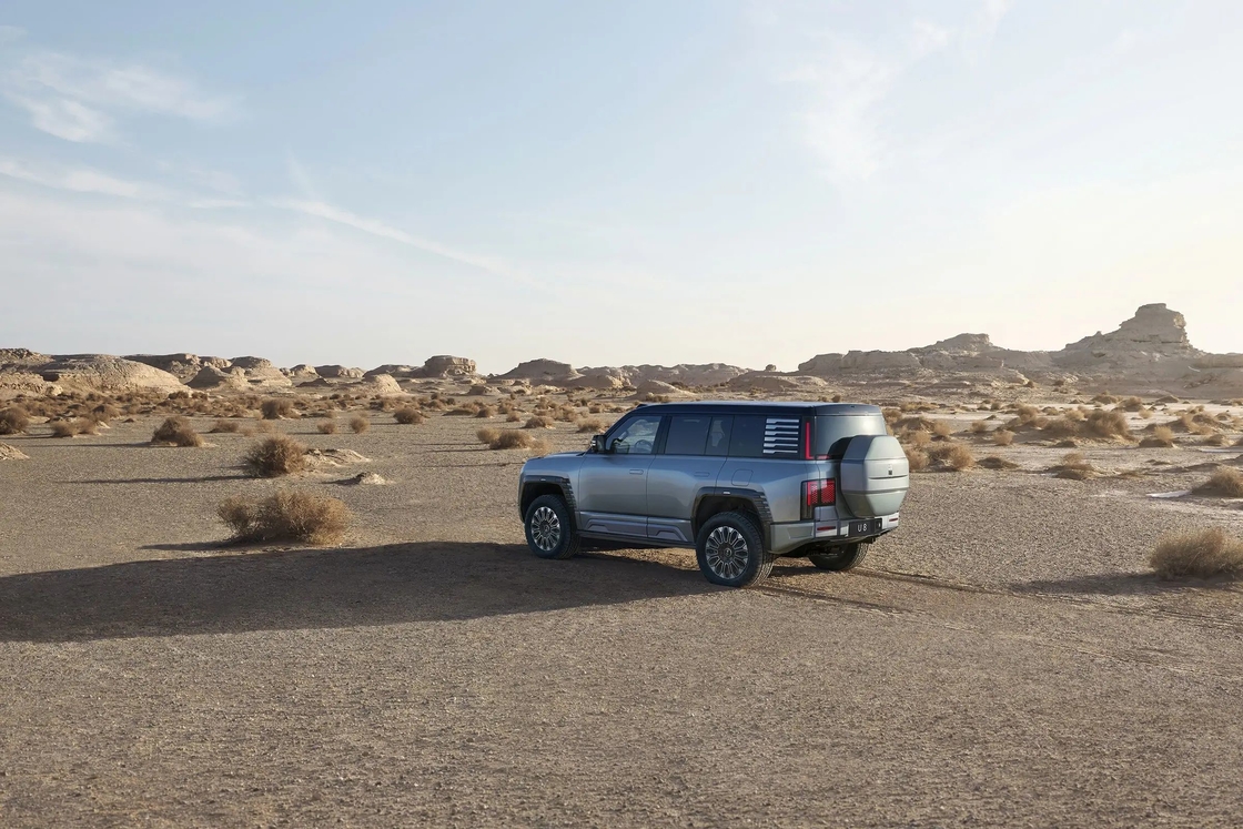 Novo SUV elétrico off-road Jeep Veículo 4X4 BYD Yangwang U8 Carro de busca