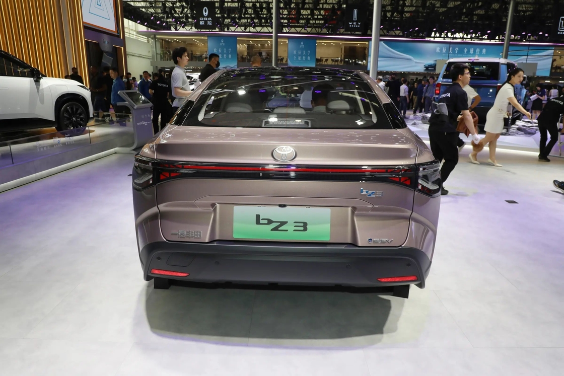 160km/h Velocidade máxima Toyota BZ3 Limousine Elétrico Toyota Modelo Médio Carros EV