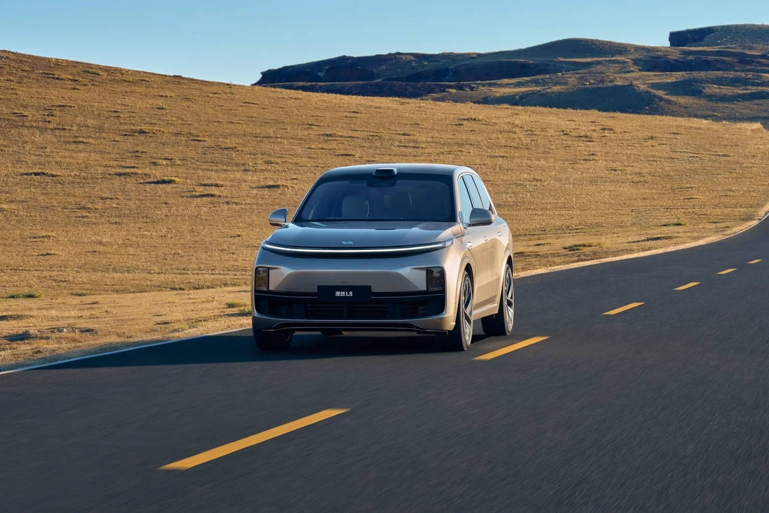 Lixiang L8 Carro elétrico de tamanho familiar 400km com rodas diferentes e rodas duráveis