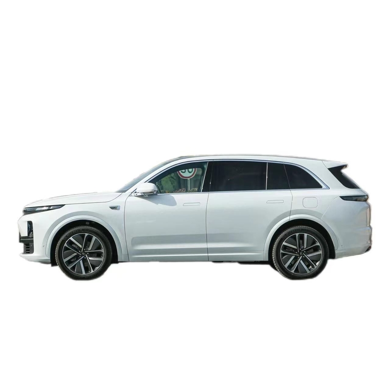Carro elétrico Li L7 com 1 315 km de autonomia completa e 225 km de autonomia elétrica pura