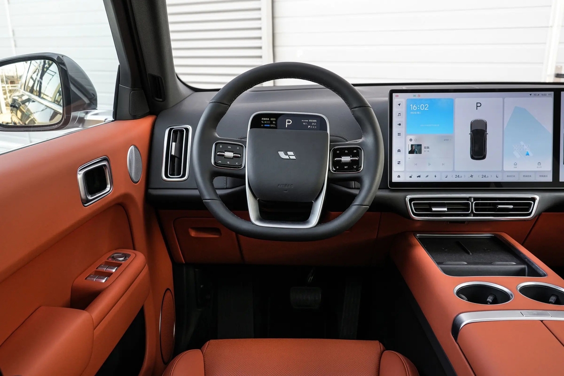 Li L7 Luxury Mid-to-Large Range Extender SUV com ventilação de quatro lugares pelo Lixiang Electric Car