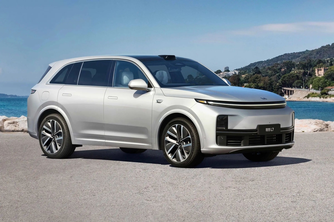 Carro elétrico Li L7 com 1 315 km de autonomia completa e 225 km de autonomia elétrica pura