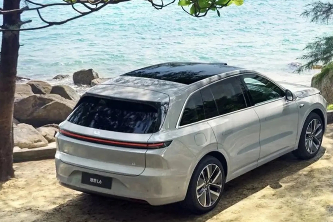 LixiangL6 SUV de alto desempenho com extensor de alcance de 1,5 T e alcance de 1390 km e soluções de transporte para todo o mundo