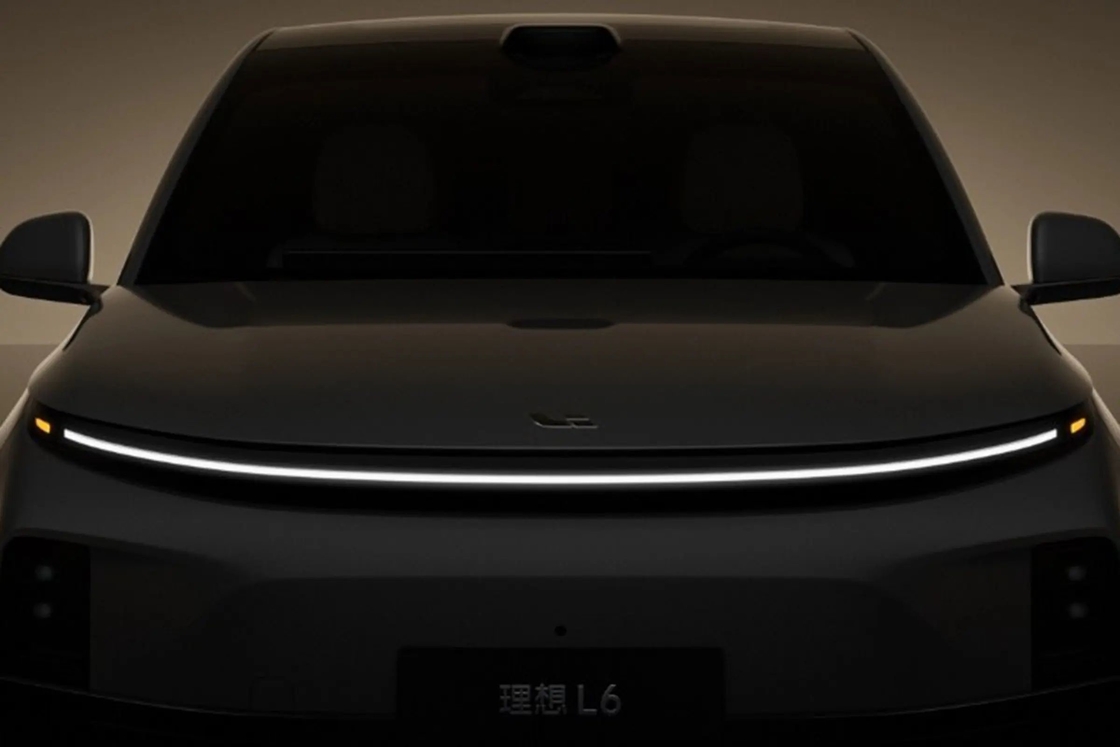 5 portas 7 lugares Lixiang L6 MPV Carro Elétrico Todas as rodas acionadas Direção esquerda