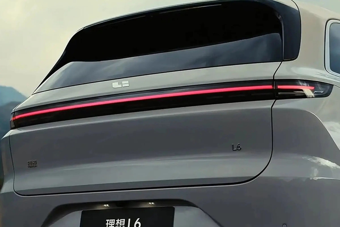 5 portas 7 lugares Lixiang L6 MPV Carro Elétrico Todas as rodas acionadas Direção esquerda