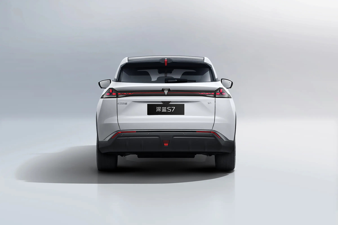 Tipo de sedã Changan Carro elétrico SUV Extended Range Changan Veículos de nova energia