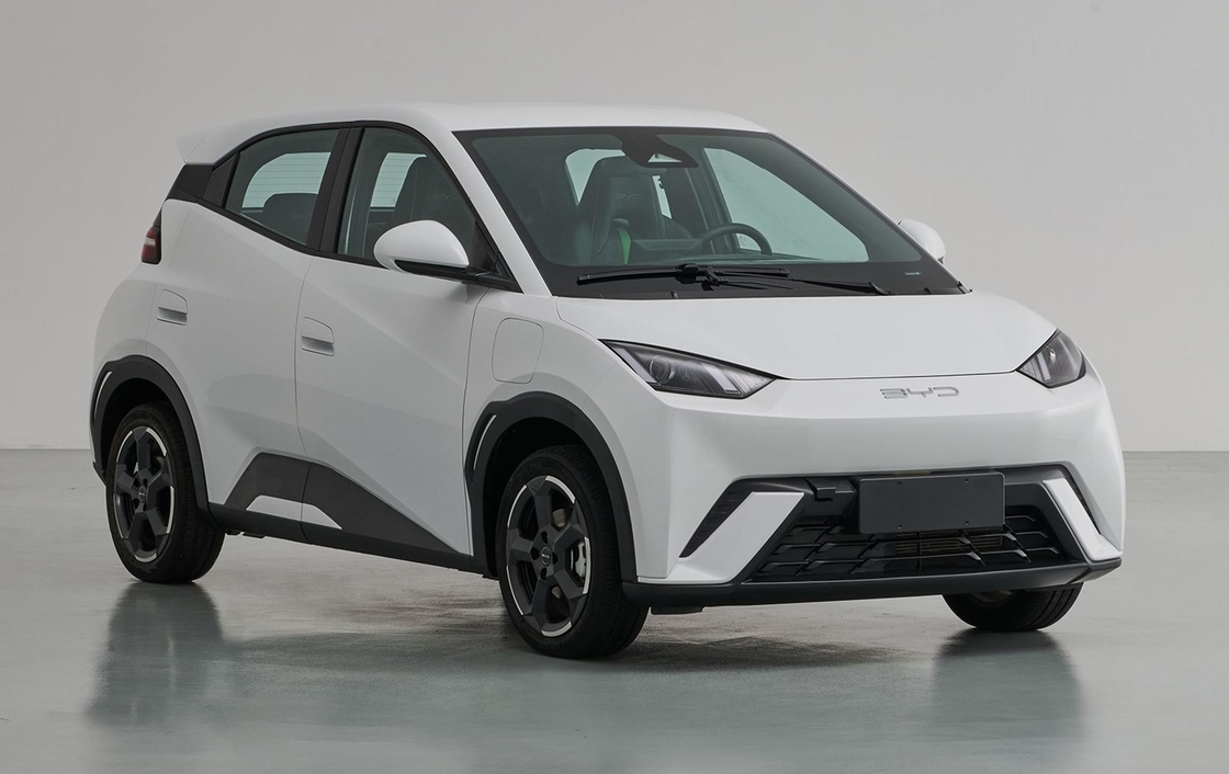 Carros elétricos usados multicolor opcionais de segunda mão Byd Foca de golfinho Gaivão vendido