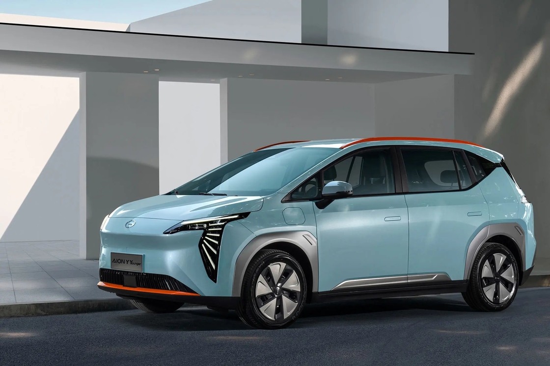 Veículo elétrico de baixa utilização Aion Y com apoio da empresa estatal e serviço pós-venda garantido