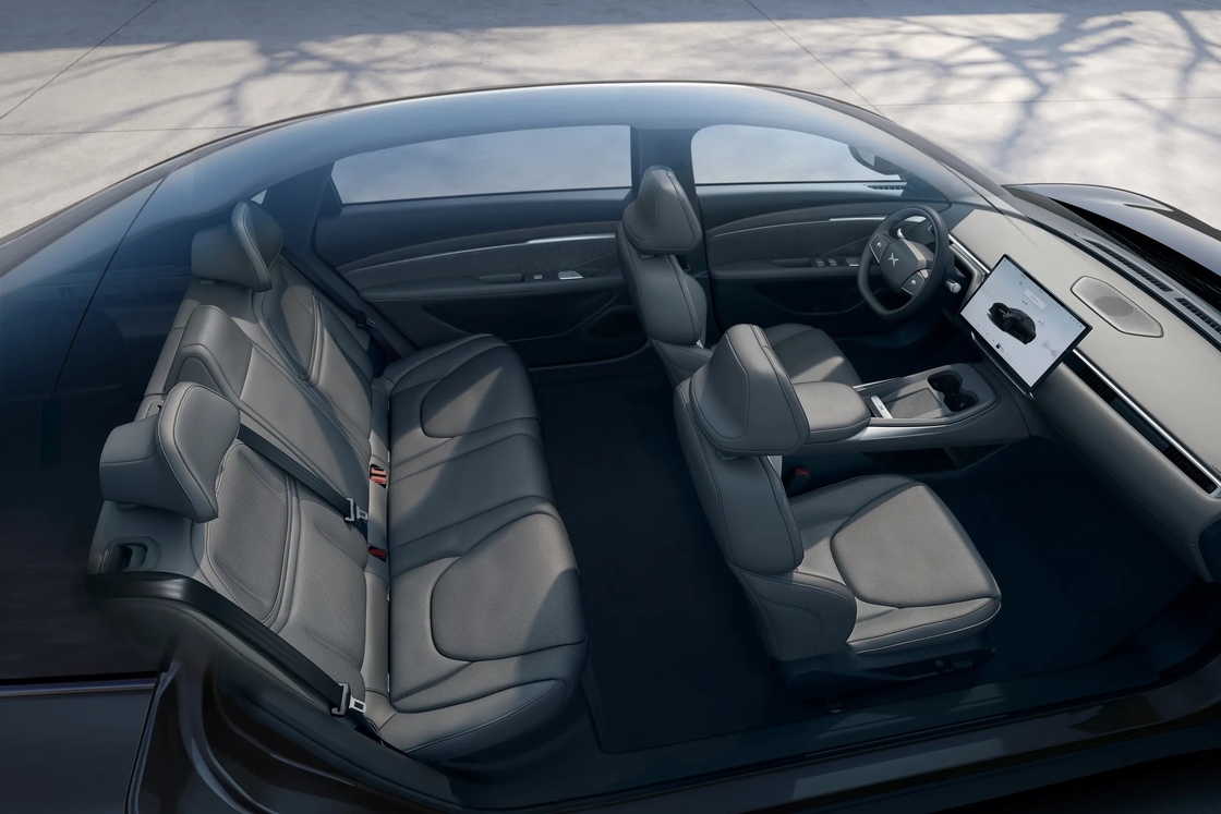 Carro Elétrico Xiaopeng Com Características Avançadas de Segurança para uma Experiência de Direção Sem Preocupações
