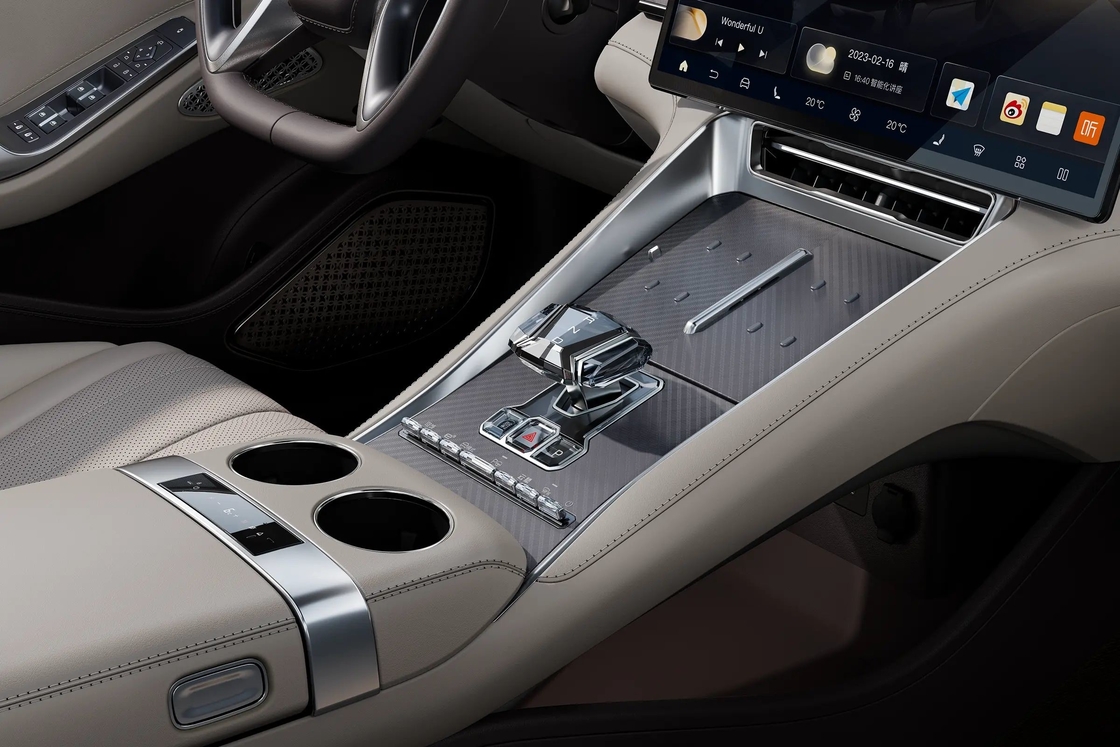 Veículos de energia nova fabricados na China Byd Denza Z9 Gt 2024 1100 4WD Max Edition