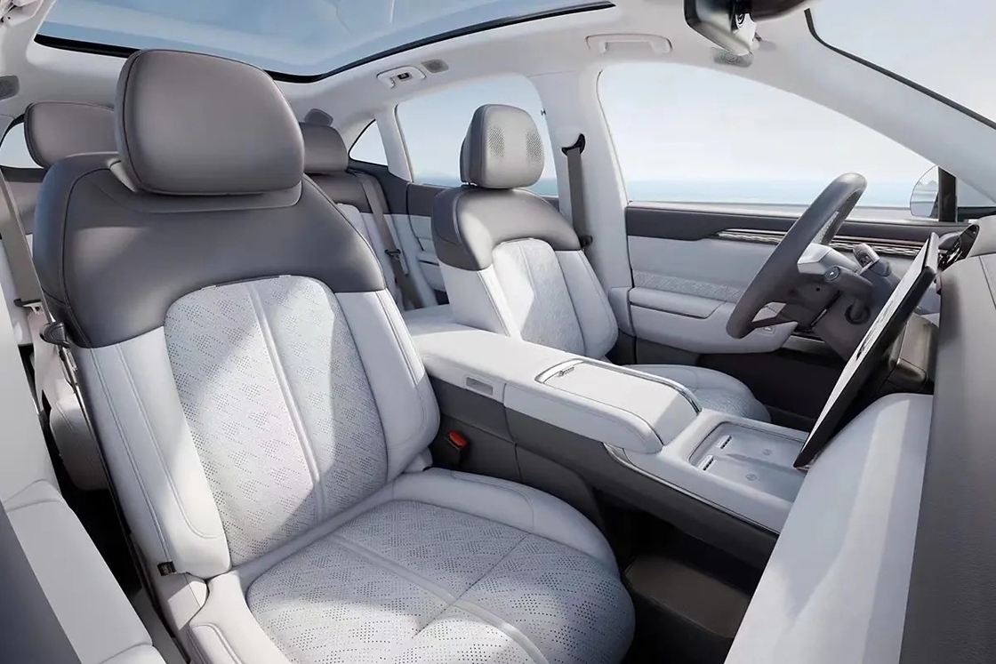 Zeekr 7X 800V SUV elétrico de alta voltagem 7 cores 780km de alcance Carregamento único Suspensão de ar