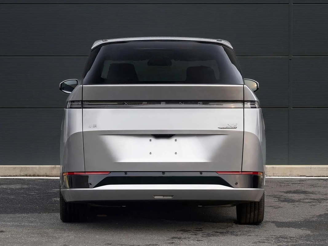 2024 Xpeng X9 702 Ultra Long Range Pro / Max Edição EV MPV de 7 lugares com 320hp Novo carro FWD Euro VI Xpeng X9 Da ChinaV
