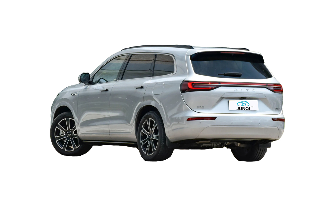 2024 AITO M7 1.5T com tração traseira versão Plus 5 lugares veículos automotores 240km ev carros usados2024 AITO M7 Extended Range Carro híbrido 5 portas 5 lugares 6 lugares SUV médio e grande RDW 4DW smart ne