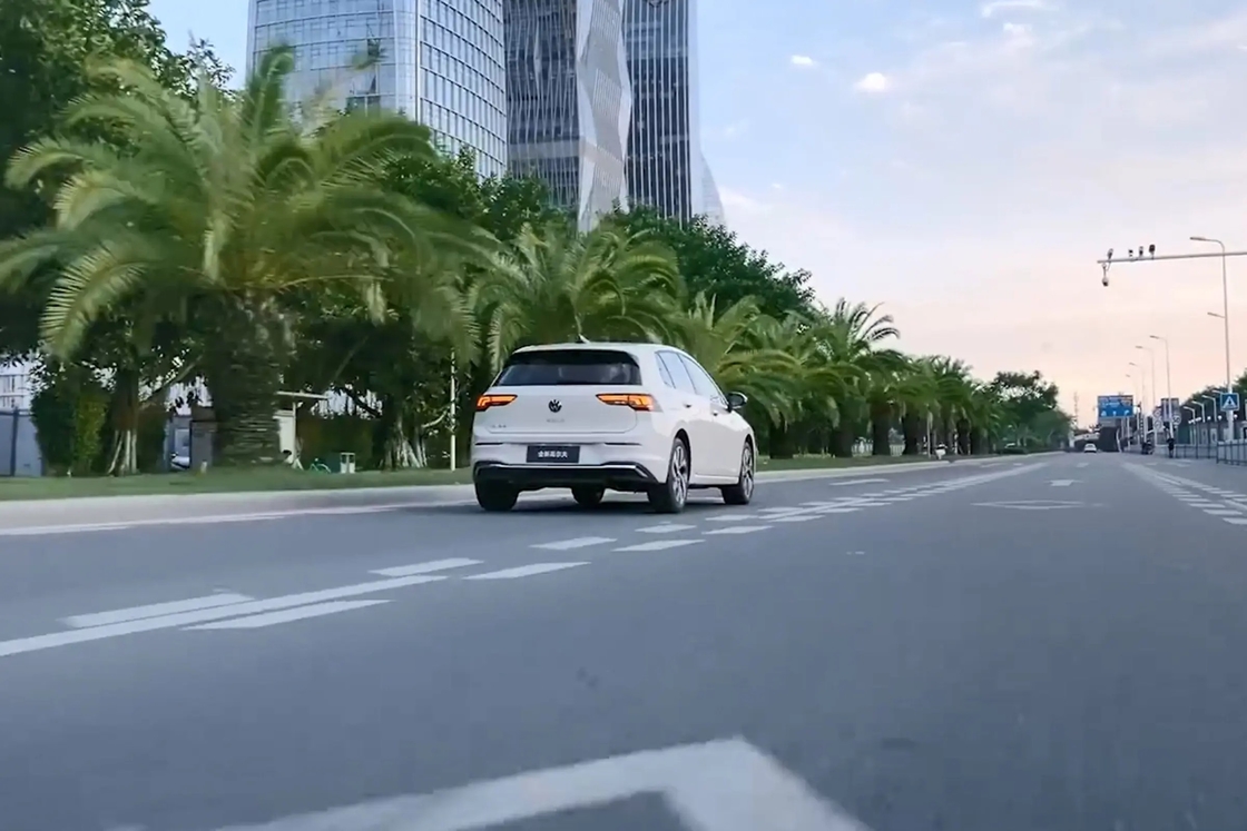 Em estoque Volkswagen Golf GTI 280TSI DSG Pro R-Line Carro a gasolina Sedan compacto Nova geração VW Golf 2024 Veículo energético