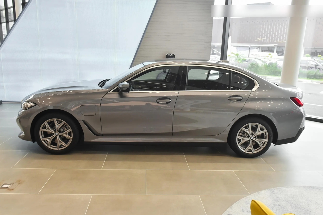Bmws de alta qualidade I3 2024 2023 Carro elétrico Veículos de energia nova para venda