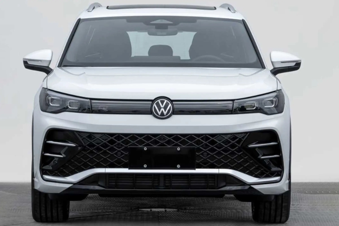 Volkswagen Petrol Car Tiguan L 2024 Outstanding Model 300TSI 2WD Longteng Edition Grande tamanho e atmosfera poderosa