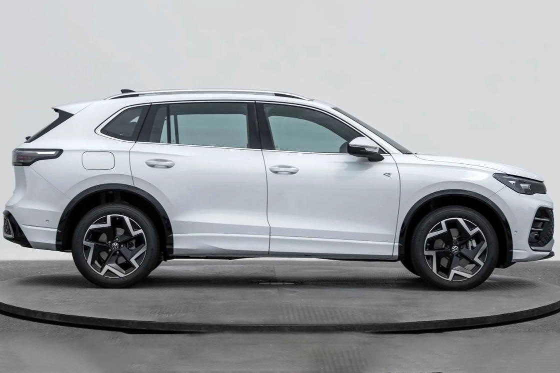 Volkswagen Tiguan 2024 R linha 380TSI 4WD 1.5T 2.0T VW Tiguan L pro versão emblemática de 5 lugares Veículo de gasolina
