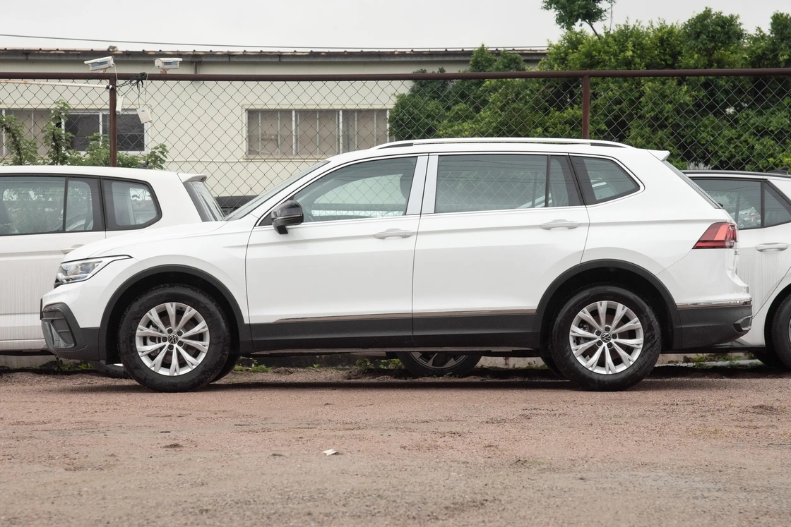 Volkswagen Tiguan 2024 R linha 380TSI 4WD 1.5T 2.0T VW Tiguan L pro versão emblemática de 5 lugares Veículo de gasolina