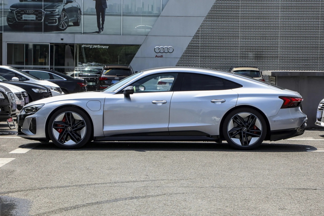 Spot 2022 Nova Energia Au Di E Tron Desporto de Alta Velocidade Carro Elétrico Au Di Etron Carro Novo Usado Rs Au Di E-tron Gt Carro