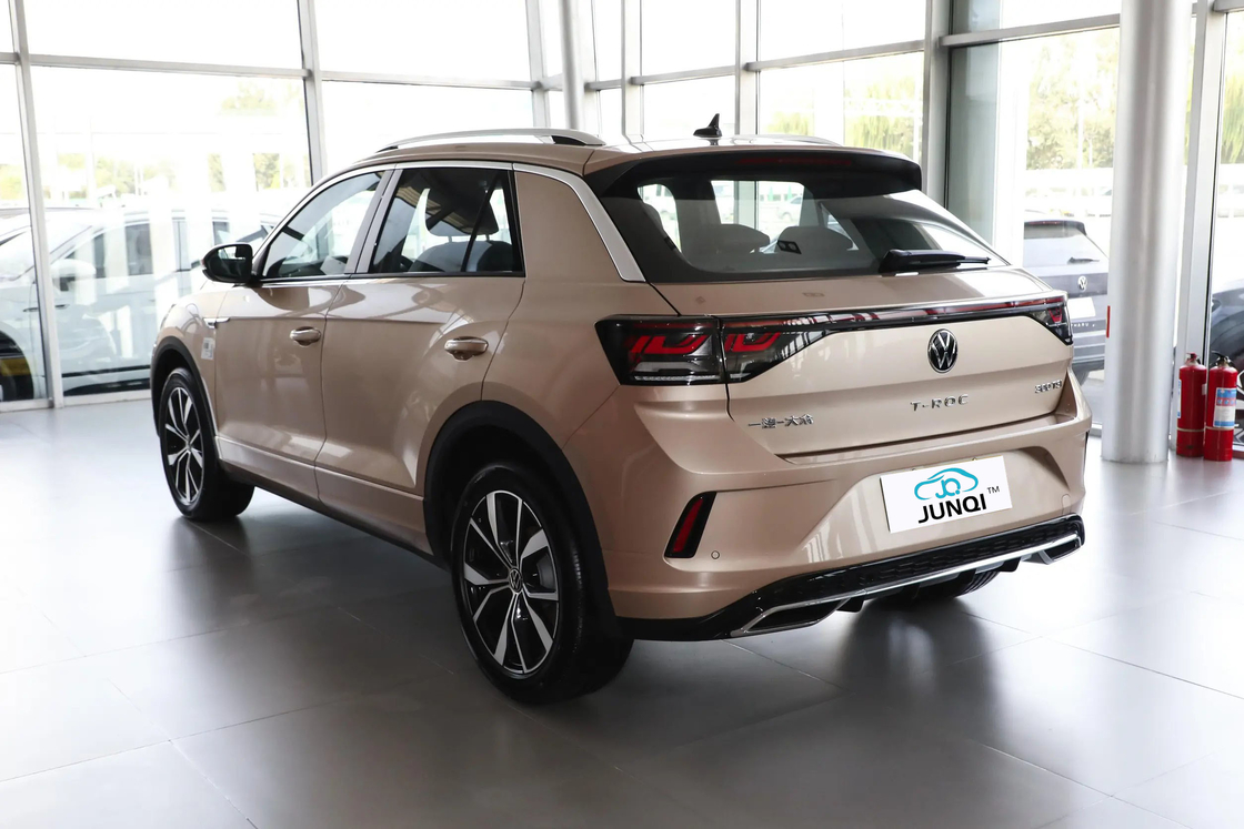 Vendas quentes Volkswagen TROC 2024 Carro novo de alto desempenho Carro acessível SUV compacto de luxo 1.4T Veículo a gasolina Grande capacidade