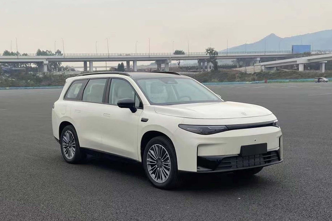 Leapmotor Carro Elétrico Distância Estendida 200 Edição de Direção Inteligente Tecnologia de ponta Espaço confortável
