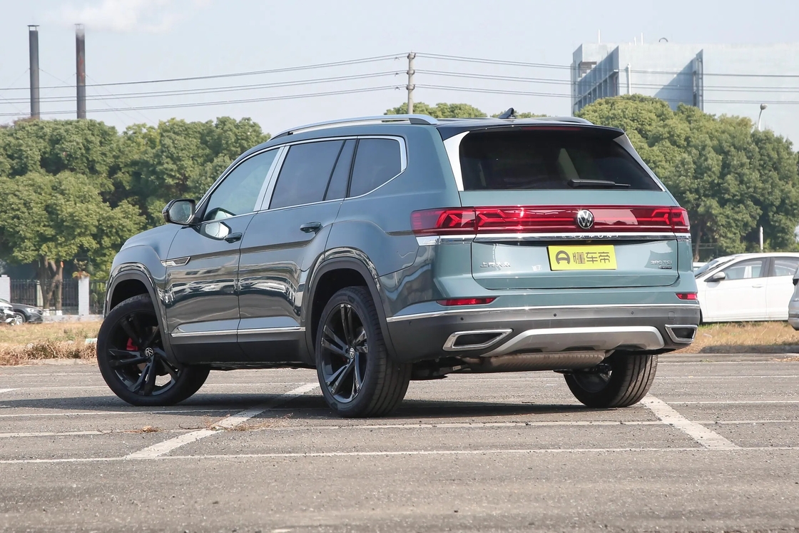 SUV Médio e Grande Volkswagen Carro a gasolina Tuon 330TSI Com 2.0T 220HP L4 Motor e 7-speed dupla embreagem